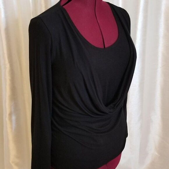 Motherhood Nursing Long Sleeve Top (Size Large) - Picture 6 of 6